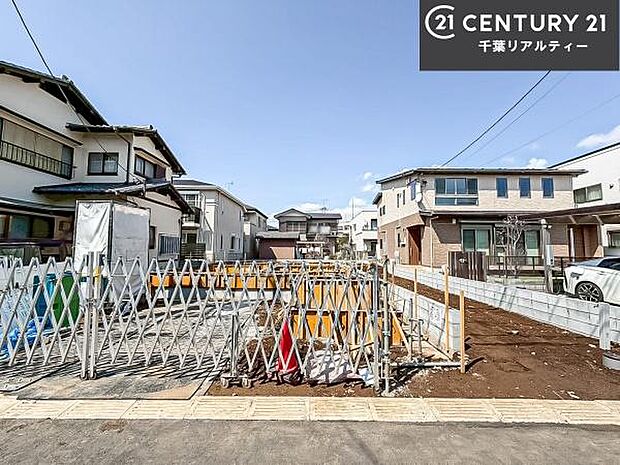 物件探しのご条件・ご要望・ご質問など、何なりと弊社スタッフまでお申し付けください！不動産に関することなら、どのようなことでも誠心誠意対応させて頂きます。