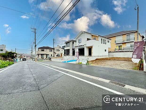 周辺環境や、お客様のご希望に合った物件も一緒にご案内を致します。住宅ローンアドバイザーによるご相談も承ります。当社はお問い合わせに即対応します！お待たせしません！