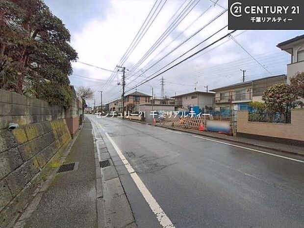 周辺環境や、お客様のご希望に合った物件も一緒にご案内を致します。住宅ローンアドバイザーによるご相談も承ります。当社はお問い合わせに即対応します!お待たせしません!