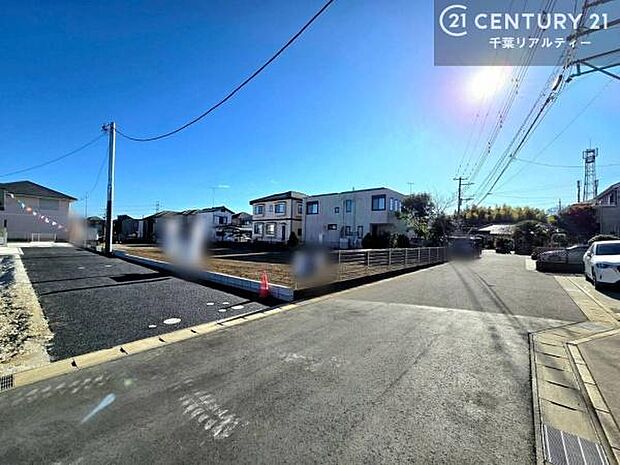 周辺環境や、お客様のご希望に合った物件も一緒にご案内を致します。住宅ローンアドバイザーによるご相談も承ります。当社はお問い合わせに即対応します!お待たせしません!