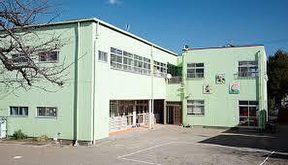 高塚わかば幼稚園まで770m