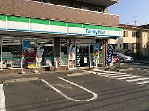 ファミリーマート市川下貝塚二丁目店まで948m