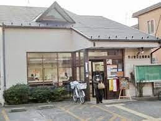 市川曽谷北郵便局まで340m