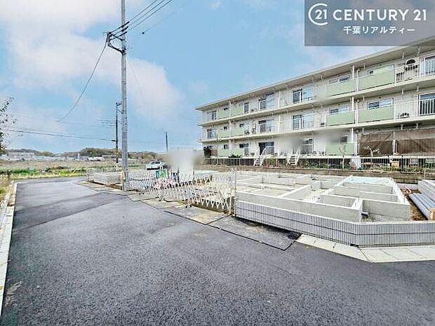 周辺環境や、お客様のご希望に合った物件も一緒にご案内を致します。住宅ローンアドバイザーによるご相談も承ります。当社はお問い合わせに即対応します！お待たせしません！