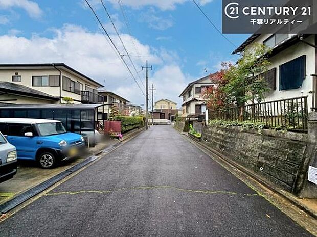 周辺環境や、お客様のご希望に合った物件も一緒にご案内を致します。住宅ローンアドバイザーによるご相談も承ります。当社はお問い合わせに即対応します！お待たせしません！