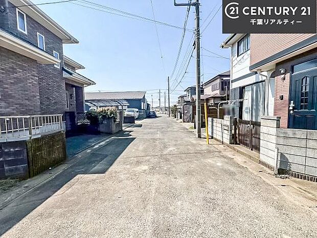周辺環境や、お客様のご希望に合った物件も一緒にご案内を致します。住宅ローンアドバイザーによるご相談も承ります。当社はお問い合わせに即対応します！お待たせしません！