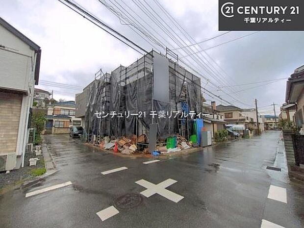 周辺環境や、お客様のご希望に合った物件も一緒にご案内を致します。住宅ローンアドバイザーによるご相談も承ります。当社はお問い合わせに即対応します!お待たせしません!