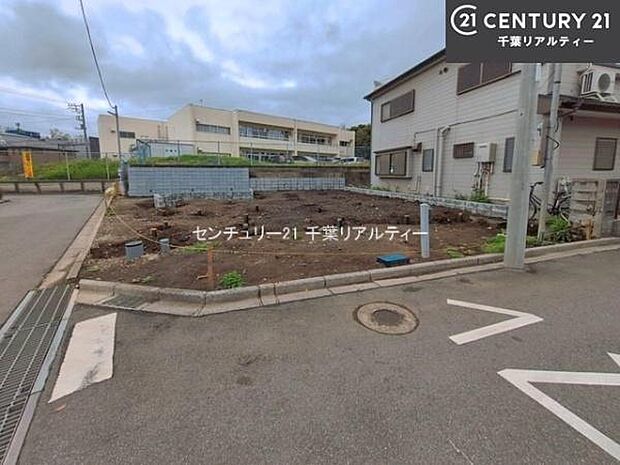 周辺環境や、お客様のご希望に合った物件も一緒にご案内を致します。住宅ローンアドバイザーによるご相談も承ります。当社はお問い合わせに即対応します!お待たせしません!