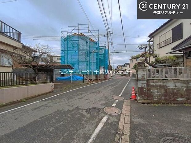 周辺環境や、お客様のご希望に合った物件も一緒にご案内を致します。住宅ローンアドバイザーによるご相談も承ります。当社はお問い合わせに即対応します!お待たせしません!