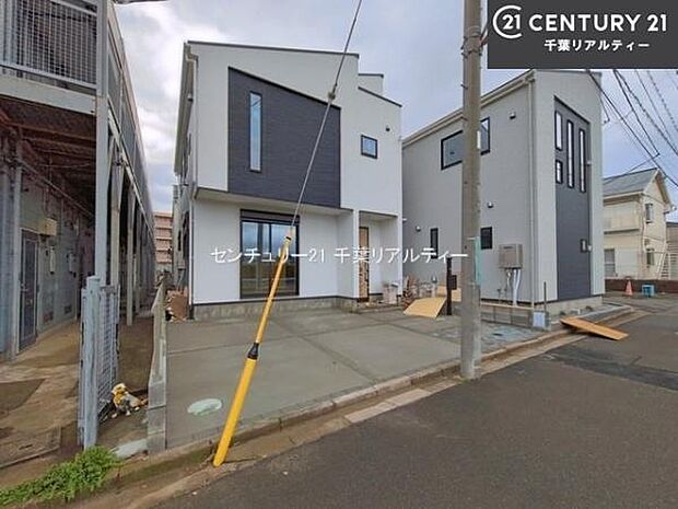 物件探しのご条件・ご要望・ご質問など、何なりと弊社スタッフまでお申し付けください！不動産に関することなら、どのようなことでも誠心誠意対応させて頂きます。