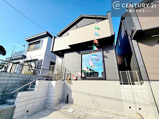 本物件にご興味をお持ちいただけましたら、どうぞお気軽にお問い合わせください。担当スタッフが、丁寧にご案内いたします。