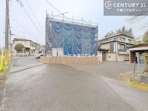周辺環境や、お客様のご希望に合った物件も一緒にご案内を致します。住宅ローンアドバイザーによるご相談も承ります。当社はお問い合わせに即対応します！お待たせしません！