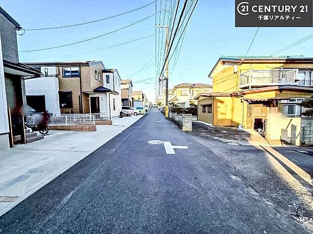 周辺環境や、お客様のご希望に合った物件も一緒にご案内を致します。住宅ローンアドバイザーによるご相談も承ります。当社はお問い合わせに即対応します!お待たせしません!