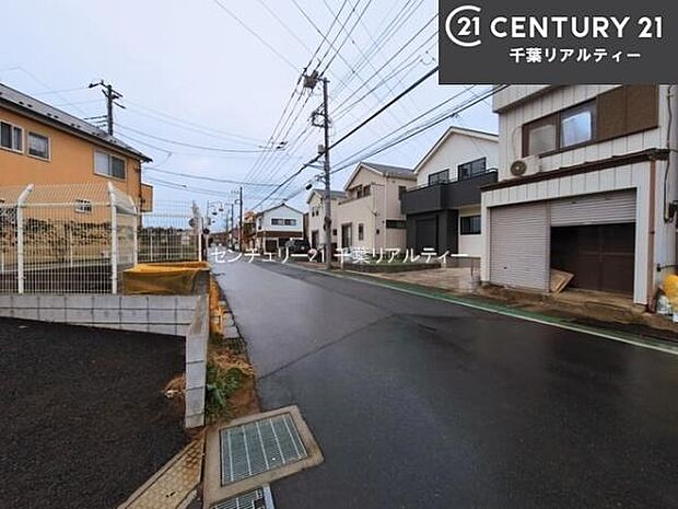 周辺環境や、お客様のご希望に合った物件も一緒にご案内を致します。住宅ローンアドバイザーによるご相談も承ります。当社はお問い合わせに即対応します!お待たせしません!