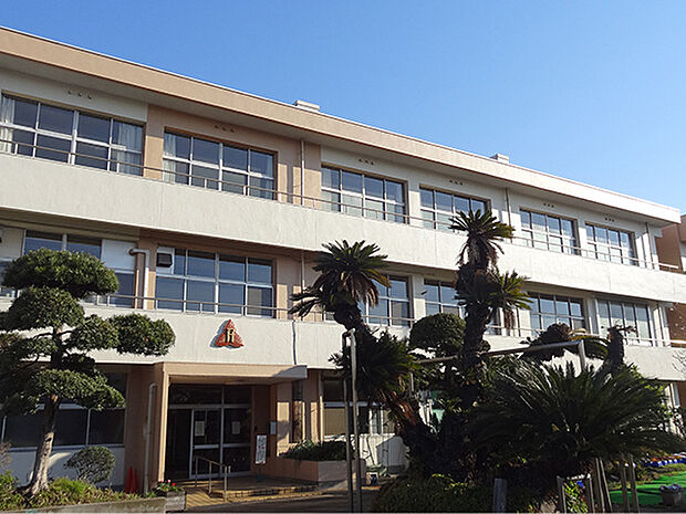 千葉市立寒川小学校まで440m