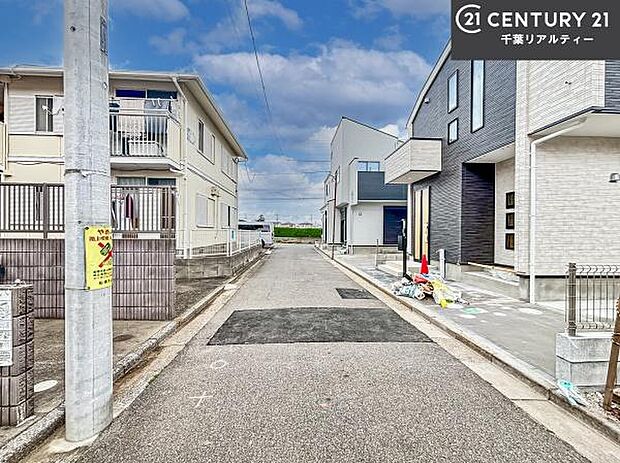 周辺環境や、お客様のご希望に合った物件も一緒にご案内を致します。住宅ローンアドバイザーによるご相談も承ります。当社はお問い合わせに即対応します！お待たせしません！