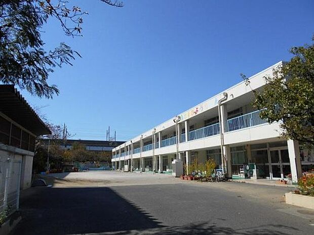 二俣幼稚園まで1200m