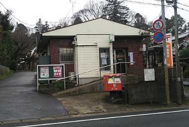 犢橋郵便局まで531m