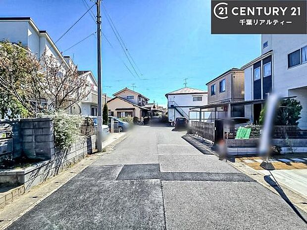 周辺環境や、お客様のご希望に合った物件も一緒にご案内を致します。住宅ローンアドバイザーによるご相談も承ります。当社はお問い合わせに即対応します！お待たせしません！