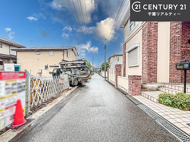 周辺環境や、お客様のご希望に合った物件も一緒にご案内を致します。住宅ローンアドバイザーによるご相談も承ります。当社はお問い合わせに即対応します！お待たせしません！