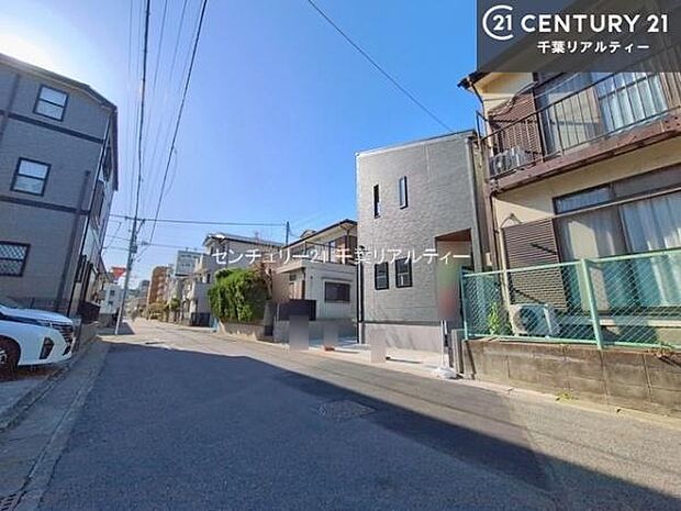 周辺環境や、お客様のご希望に合った物件も一緒にご案内を致します。住宅ローンアドバイザーによるご相談も承ります。当社はお問い合わせに即対応します！お待たせしません！