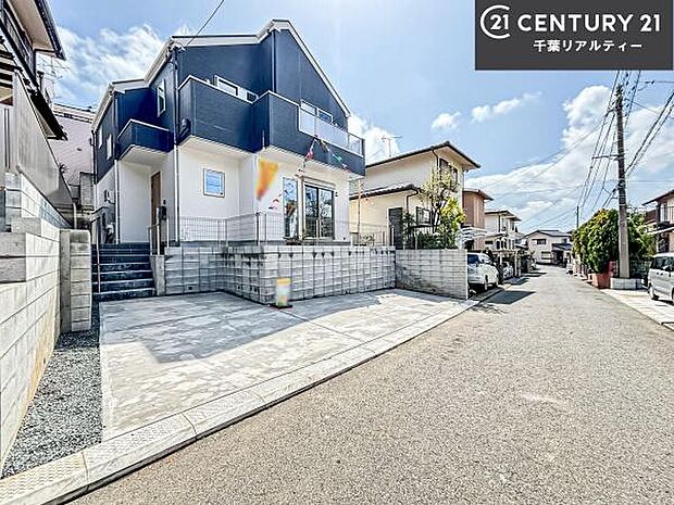周辺環境や、お客様のご希望に合った物件も一緒にご案内を致します。住宅ローンアドバイザーによるご相談も承ります。当社はお問い合わせに即対応します!お待たせしません!