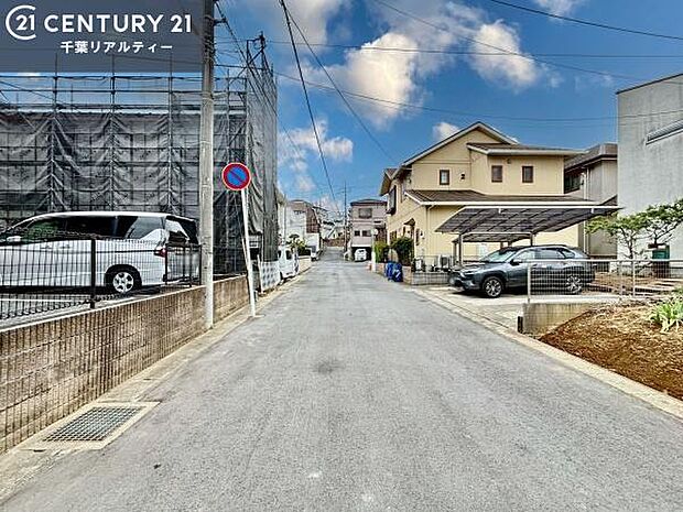 周辺環境や、お客様のご希望に合った物件も一緒にご案内を致します。住宅ローンアドバイザーによるご相談も承ります。当社はお問い合わせに即対応します!お待たせしません!