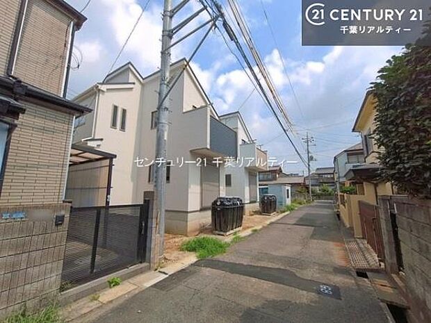 周辺環境や、お客様のご希望に合った物件も一緒にご案内を致します。住宅ローンアドバイザーによるご相談も承ります。当社はお問い合わせに即対応します!お待たせしません!