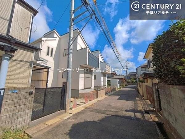周辺環境や、お客様のご希望に合った物件も一緒にご案内を致します。住宅ローンアドバイザーによるご相談も承ります。当社はお問い合わせに即対応します！お待たせしません！