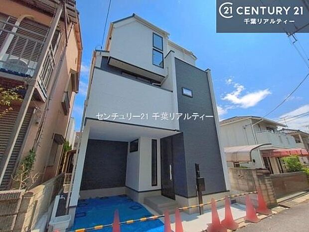 ご連絡いただけましたら、当日のご案内も可能です。写真だけでは分からない明るさや開放感、住み心地の良さを、ぜひ現地にてご確認ください。新しい暮らしの第一歩を、ぜひこの機会にご体感ください。