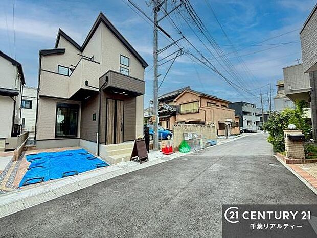 周辺環境や、お客様のご希望に合った物件も一緒にご案内を致します。住宅ローンアドバイザーによるご相談も承ります。当社はお問い合わせに即対応します！お待たせしません！