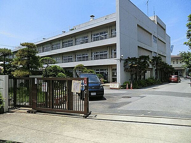 市川市立平田小学校まで550m