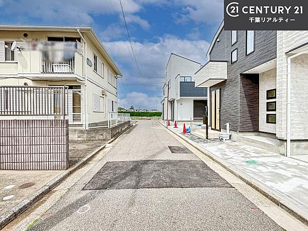 周辺環境や、お客様のご希望に合った物件も一緒にご案内を致します。住宅ローンアドバイザーによるご相談も承ります。当社はお問い合わせに即対応します！お待たせしません！