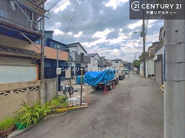 周辺環境や、お客様のご希望に合った物件も一緒にご案内を致します。住宅ローンアドバイザーによるご相談も承ります。当社はお問い合わせに即対応します!お待たせしません!