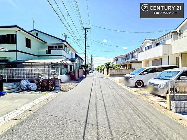 周辺環境や、お客様のご希望に合った物件も一緒にご案内を致します。住宅ローンアドバイザーによるご相談も承ります。当社はお問い合わせに即対応します!お待たせしません!