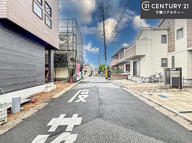 周辺環境や、お客様のご希望に合った物件も一緒にご案内を致します。住宅ローンアドバイザーによるご相談も承ります。当社はお問い合わせに即対応します!お待たせしません!