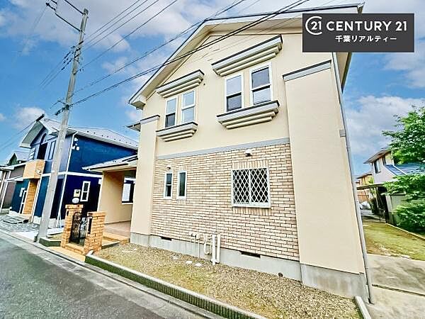 周辺環境や、お客様のご希望に合った物件も一緒にご案内を致します。住宅ローンアドバイザーによるご相談も承ります。当社はお問い合わせに即対応します！お待たせしません！