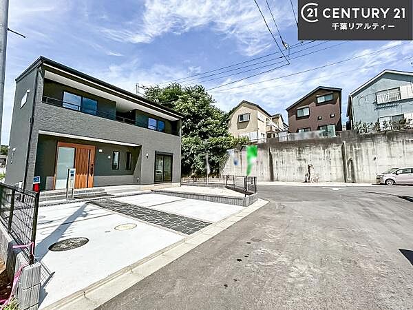 周辺環境や、お客様のご希望に合った物件も一緒にご案内を致します。住宅ローンアドバイザーによるご相談も承ります。当社はお問い合わせに即対応します！お待たせしません！