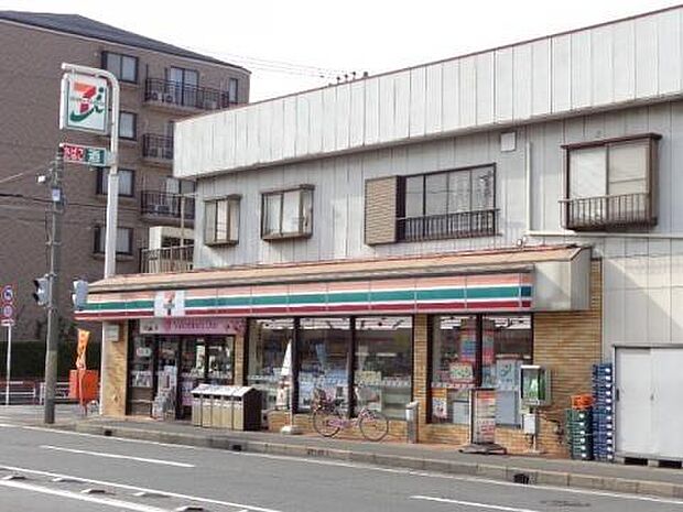 セブンイレブン市川本塩店まで887m