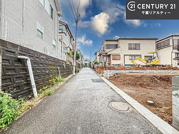 周辺環境や、お客様のご希望に合った物件も一緒にご案内を致します。住宅ローンアドバイザーによるご相談も承ります。当社はお問い合わせに即対応します!お待たせしません!