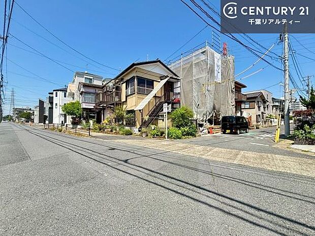 建築途中だからこそ分かる構造のしっかりさ。完成後は理想の住まいとしてお迎えします。これから仕上がる内装にも注目!新生活が楽しみになる住まいです。