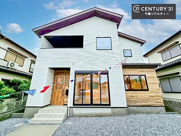 物件探しのご条件・ご要望・ご質問など、何なりと弊社スタッフまでお申し付けください！不動産に関することなら、どのようなことでも誠心誠意対応させて頂きます。