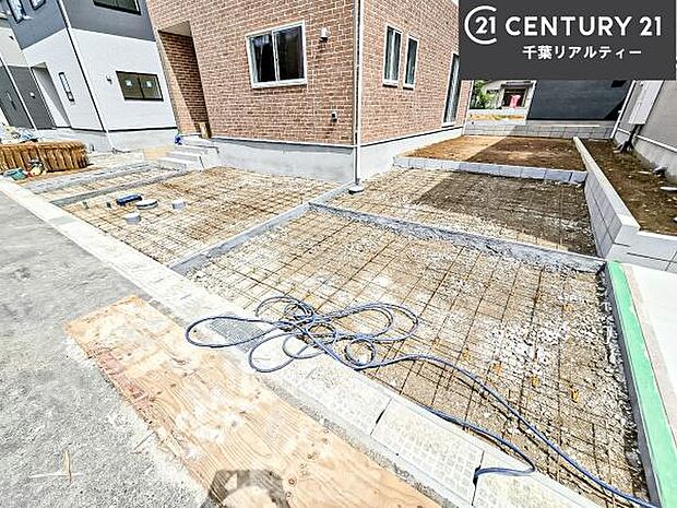 周辺環境や、お客様のご希望に合った物件も一緒にご案内を致します。住宅ローンアドバイザーによるご相談も承ります。当社はお問い合わせに即対応します!お待たせしません!