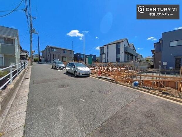周辺環境や、お客様のご希望に合った物件も一緒にご案内を致します。住宅ローンアドバイザーによるご相談も承ります。当社はお問い合わせに即対応します!お待たせしません!