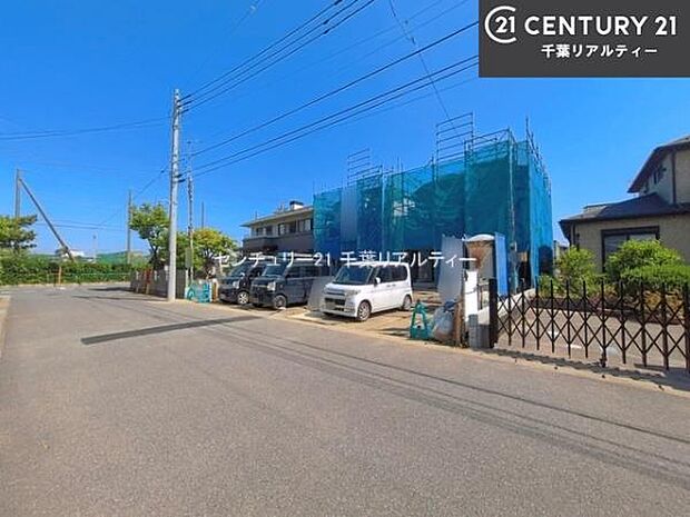 周辺環境や、お客様のご希望に合った物件も一緒にご案内を致します。住宅ローンアドバイザーによるご相談も承ります。当社はお問い合わせに即対応します!お待たせしません!