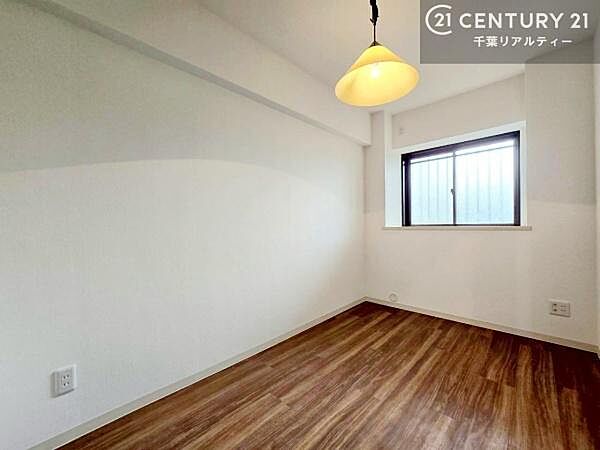 掃き出し窓がないお部屋は、お子様のお部屋としても安心です！