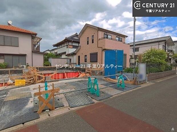 物件探しのご条件・ご要望・ご質問など、何なりと弊社スタッフまでお申し付けください！不動産に関することなら、どのようなことでも誠心誠意対応させて頂きます。