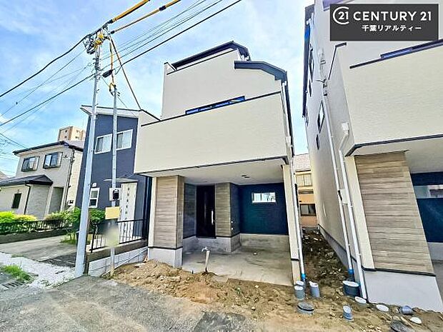 物件探しのご条件・ご要望・ご質問など、何なりと弊社スタッフまでお申し付けください!不動産に関することなら、どのようなことでも誠心誠意対応させて頂きます。