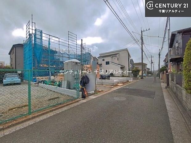 周辺環境や、お客様のご希望に合った物件も一緒にご案内を致します。住宅ローンアドバイザーによるご相談も承ります。当社はお問い合わせに即対応します!お待たせしません!