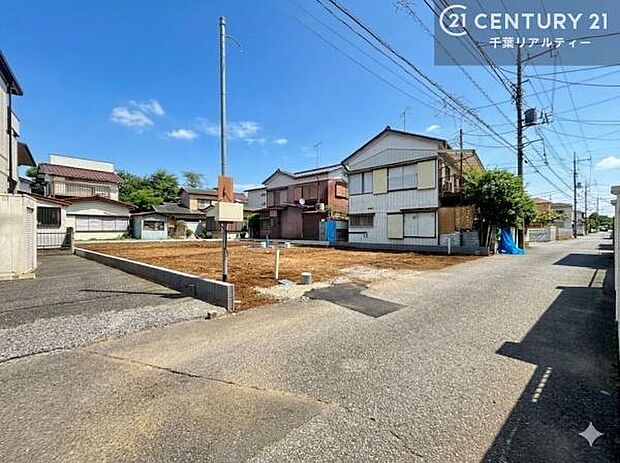 周辺環境や、お客様のご希望に合った物件も一緒にご案内を致します。住宅ローンアドバイザーによるご相談も承ります。当社はお問い合わせに即対応します!お待たせしません!